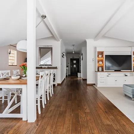 Sanhaus - Capri - 200 Metrow Od Plazy I Deptaka Daire