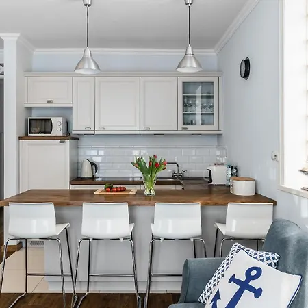 아파트 Sanhaus - Capri - 200 Metrow Od Plazy I Deptaka 소포트