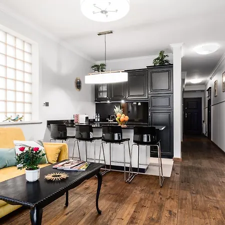 Sanhaus - Capri - 200 Metrow Od Plazy I Deptaka Apartman *