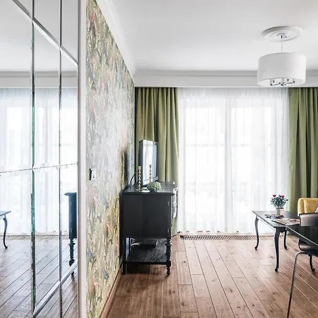 Sanhaus - Capri - 200 Metrow Od Plazy I Deptaka * 소포트